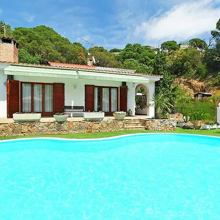 Holiday Capri * Λορέτ Ντε Μαρ